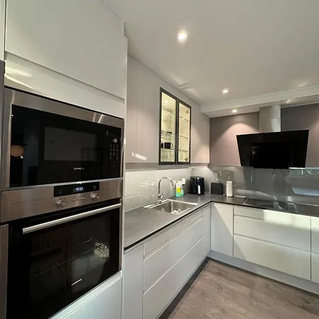 Selveier Leilighet, Parkering Med El-bil Ladder Apartment *